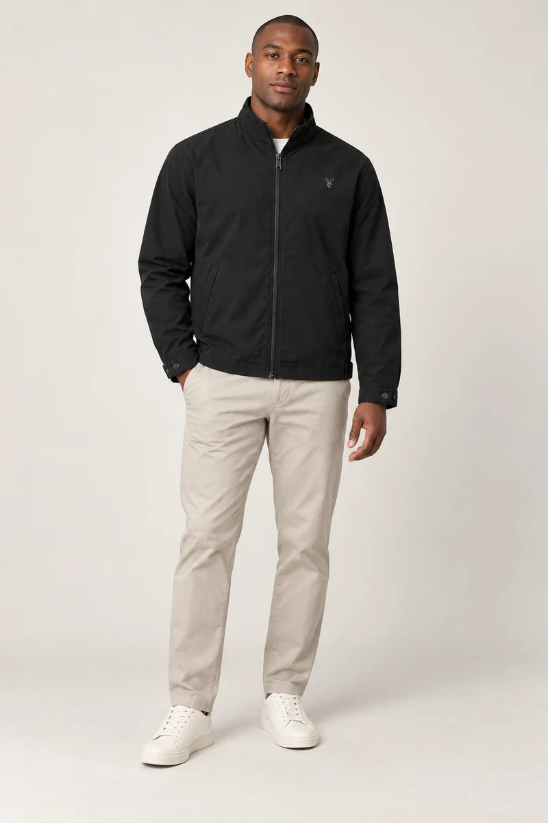 Breakwater Liner Jacket in Black, front view