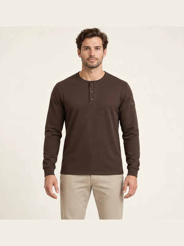 Flint Inset Henley — Espresso, On-model view