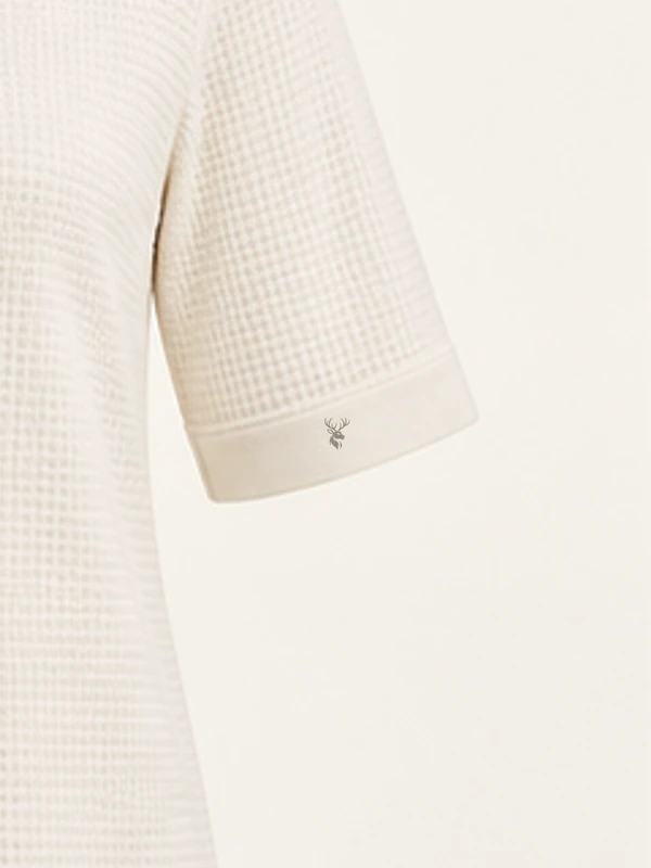 Mora Textured Elbow Tee — Off-white, Detail view