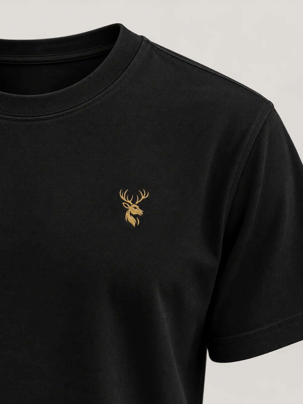 FORM / 01 Men's Straight Tee — Black, Detail view