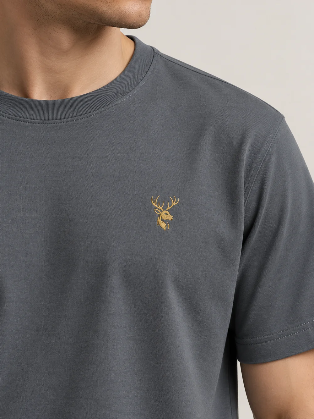 FORM / 01 Men's Straight Tee — Slate, Detail view